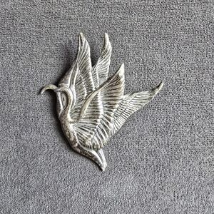 Silver-Tone 2 Flying Swans Brooch Pin